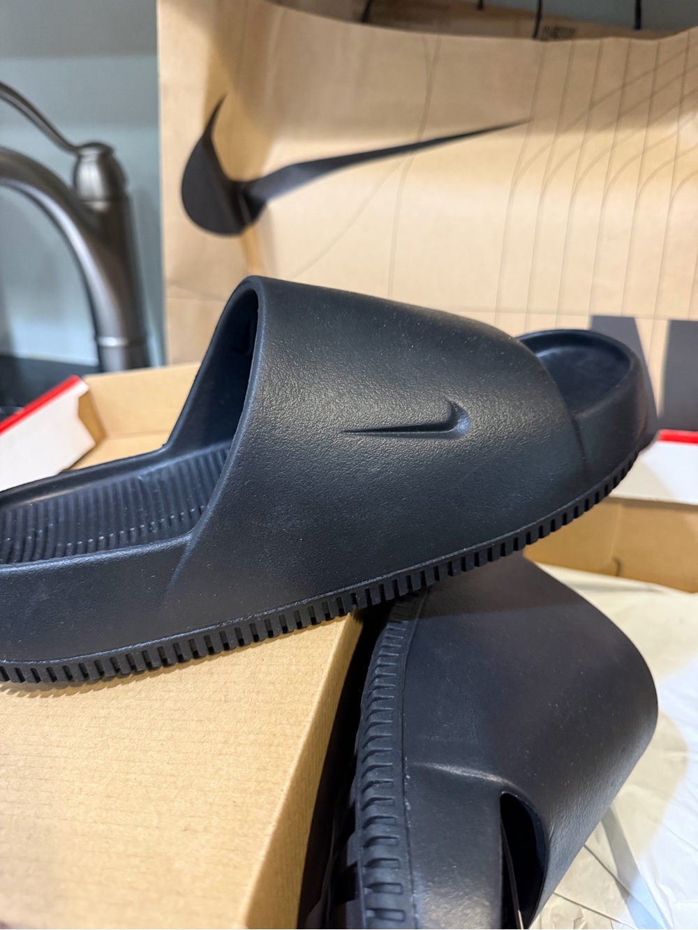 Nike Men's Black Slide Sandals 9m
